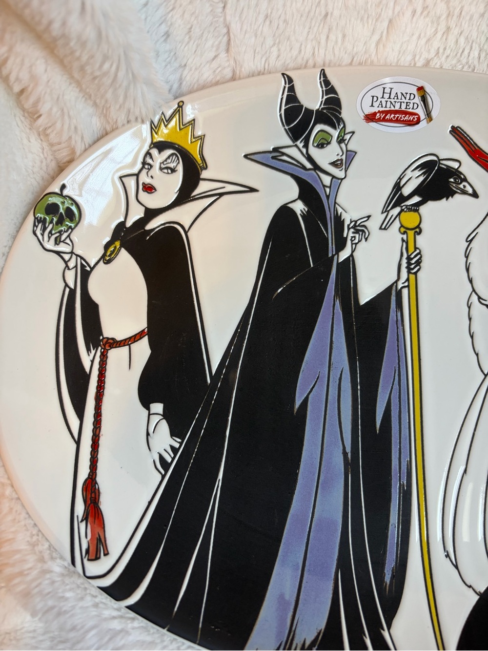 Disney Villains Serving Platter Hand Painted New - Picture 3 of 6